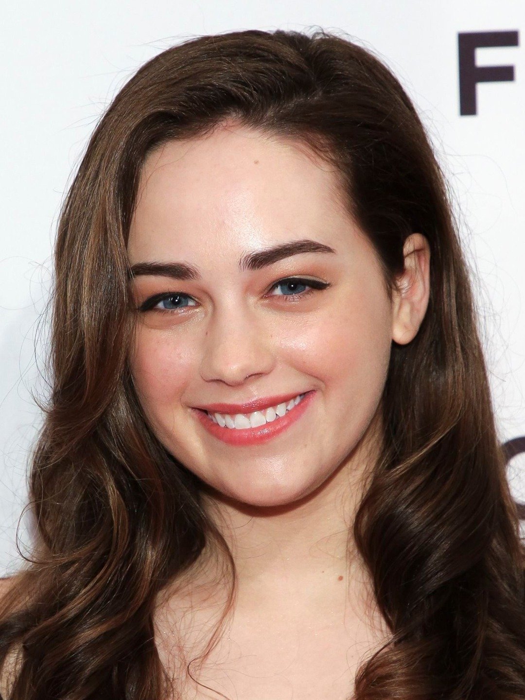 Mary Mouser