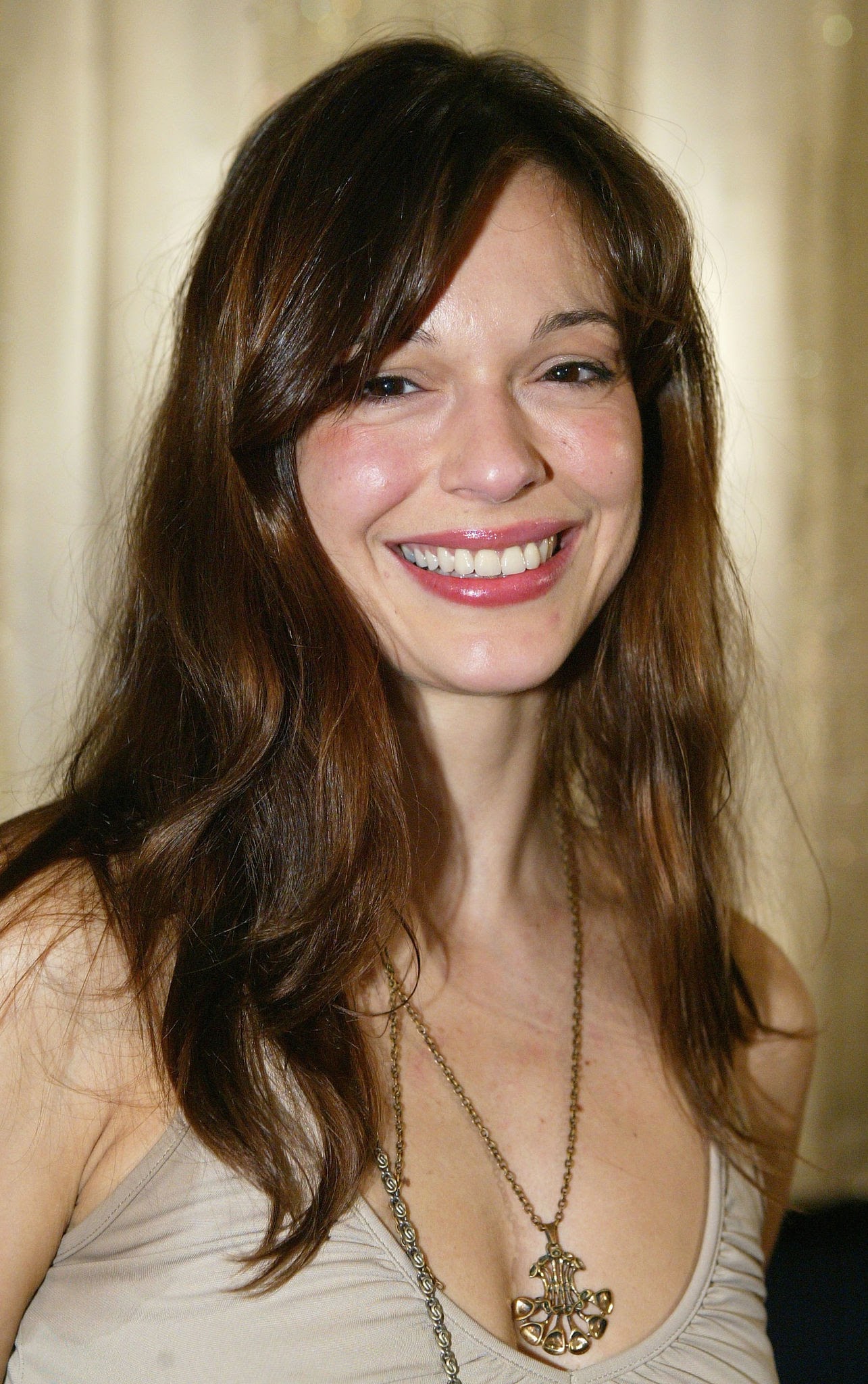 Suzan Anbeh