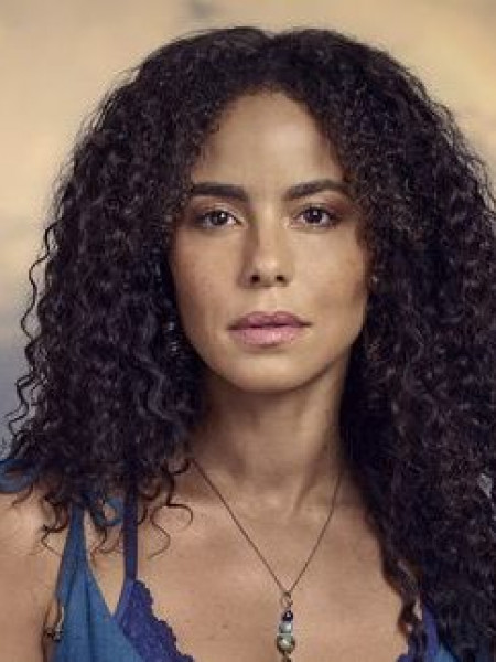 Parisa Fitz-Henley