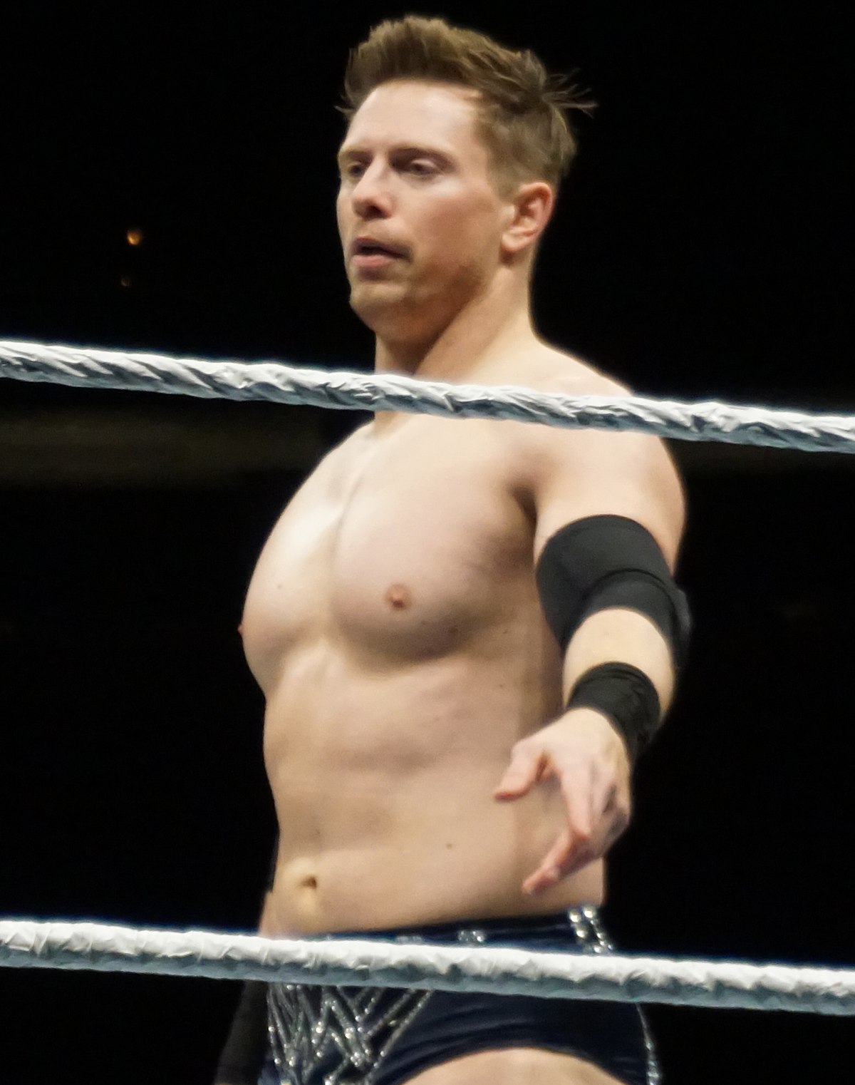 Michael Gregory Mizanin (The Miz)