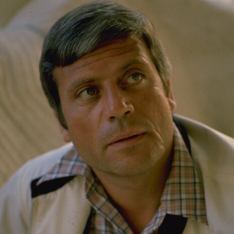 Oliver Reed