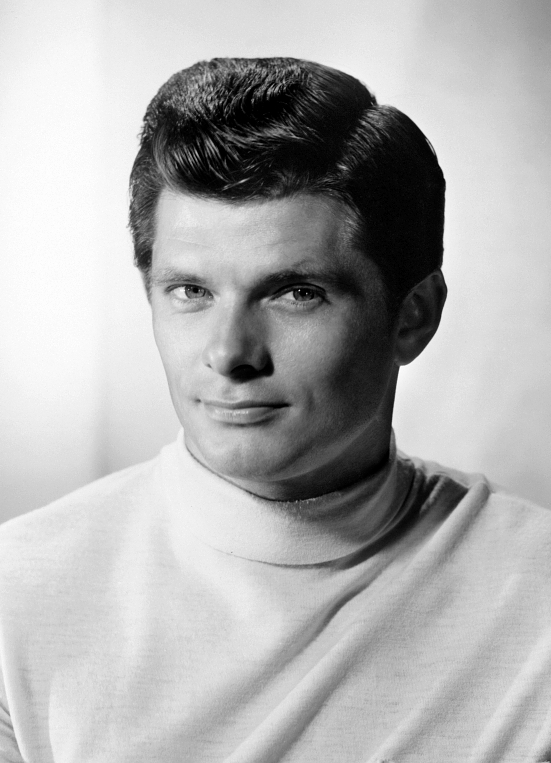 Dewey Martin