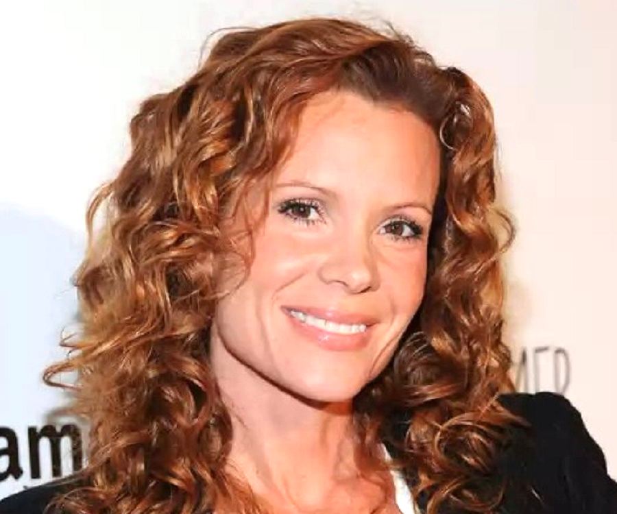 Robyn Lively
