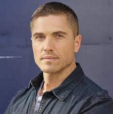 Eric Winter