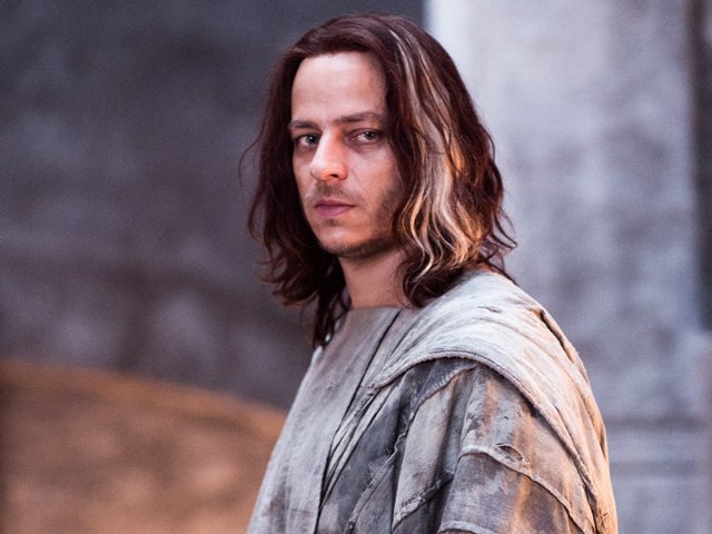 Tom Wlaschiha