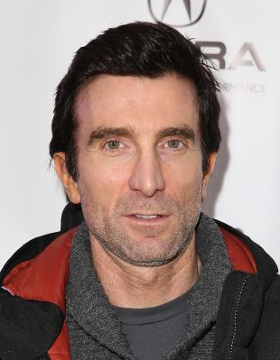 Sharlto Copley