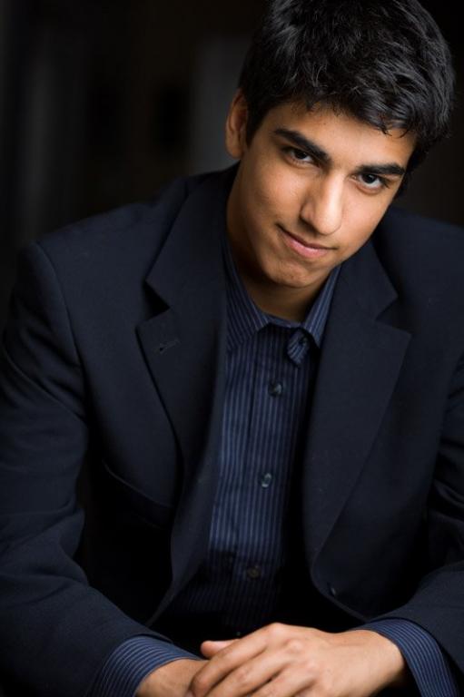 Dejan Loyola