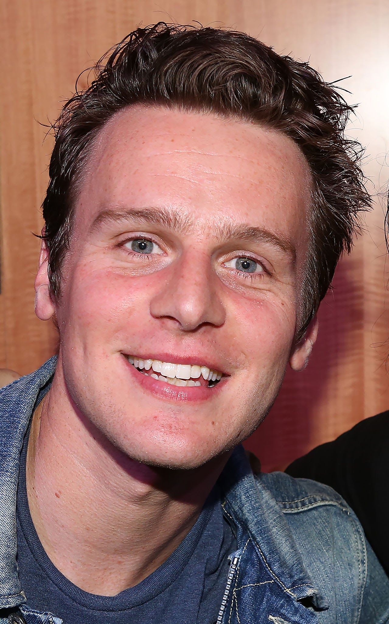 Jonathan Groff