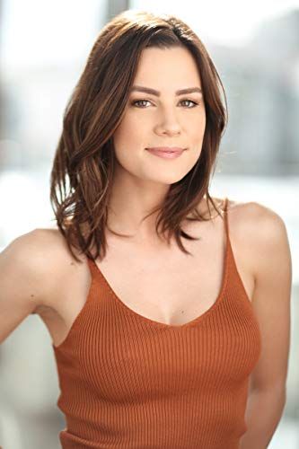 Chelsea Hobbs