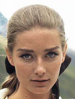 Tania Mallet