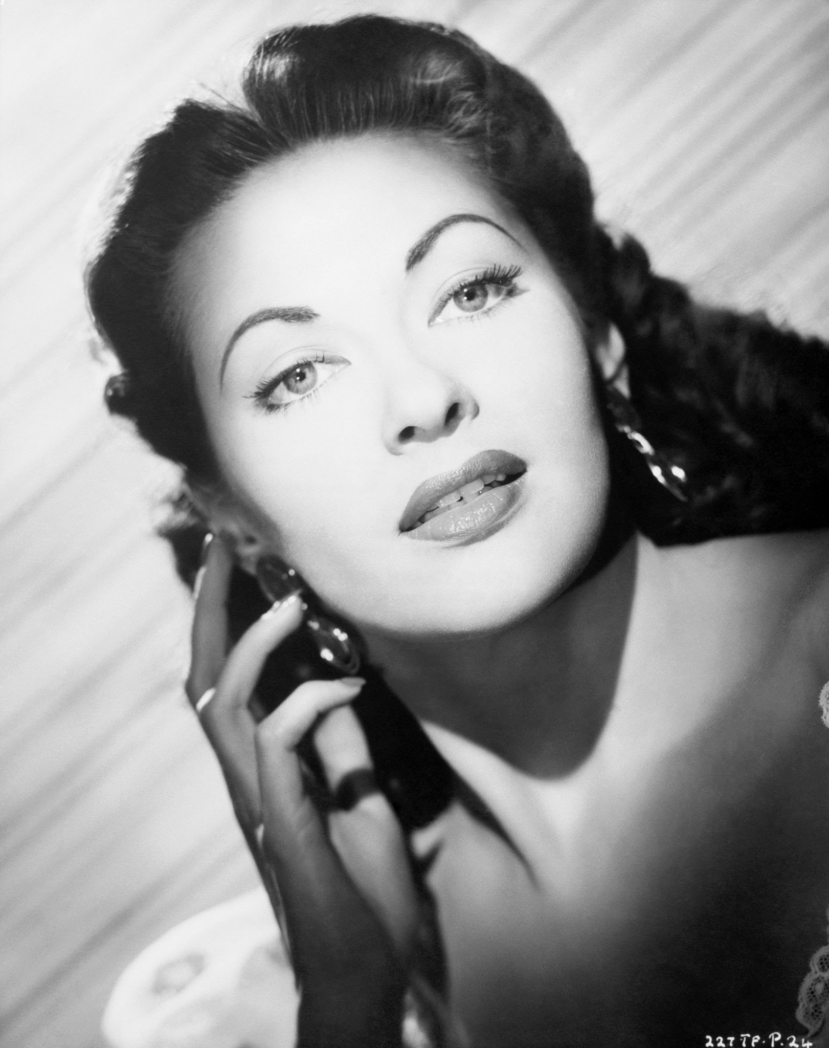 Yvonne De Carlo