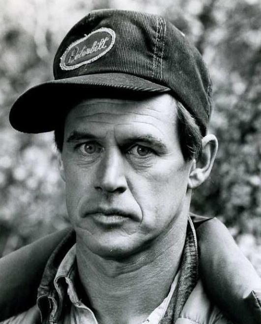 Geoffrey Lewis