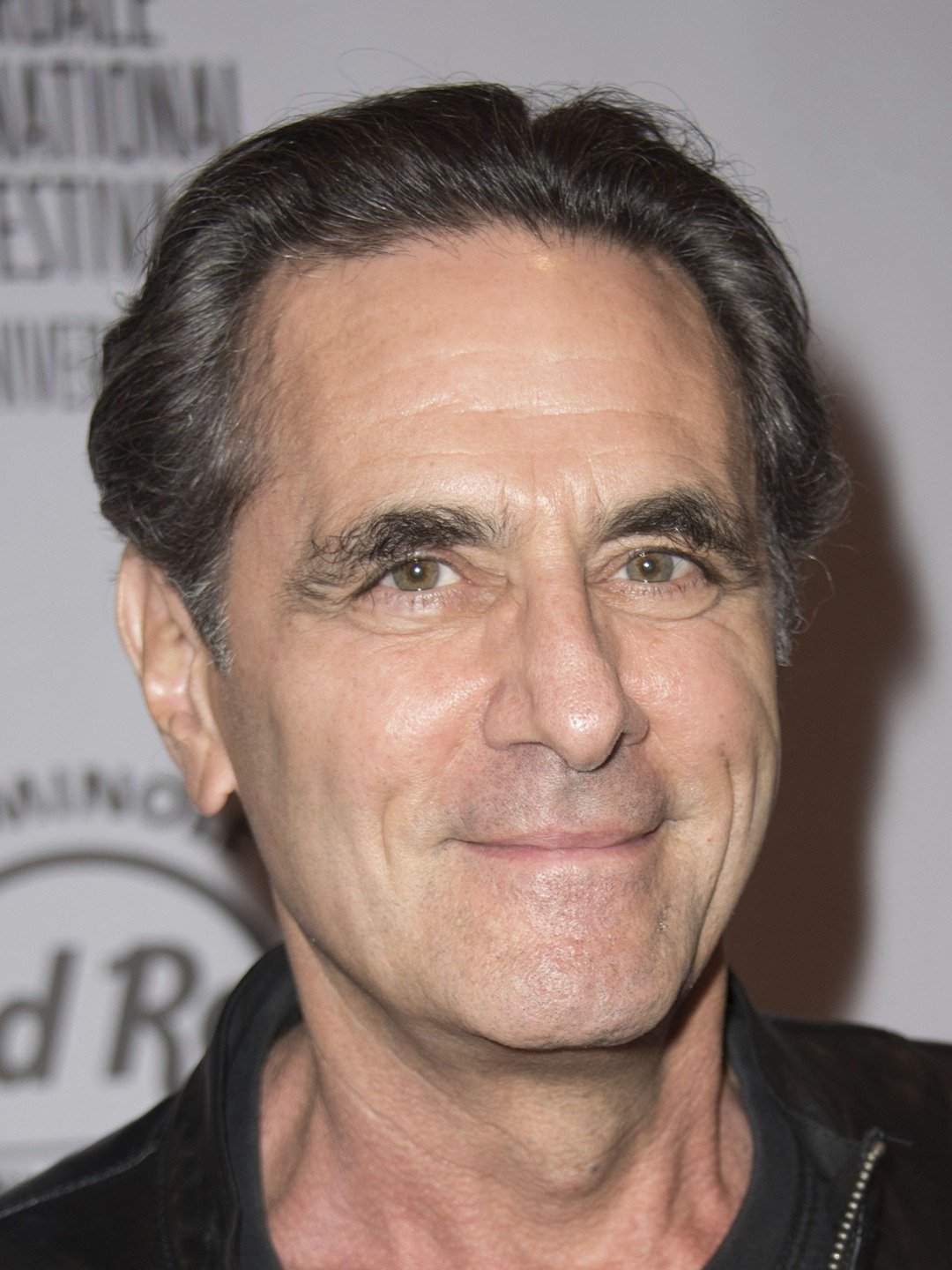 Robin Thomas