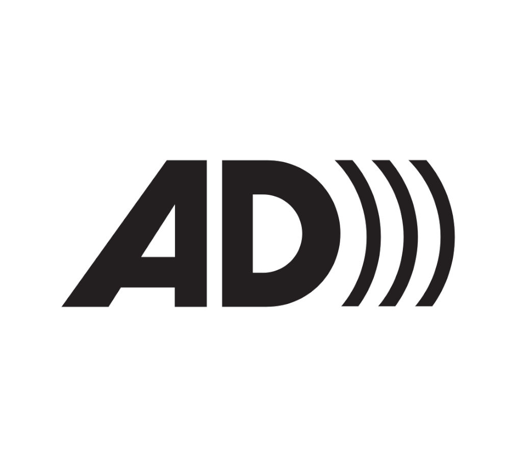 (Audiodescrizione)  