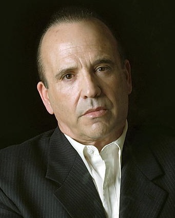 Lou Casal