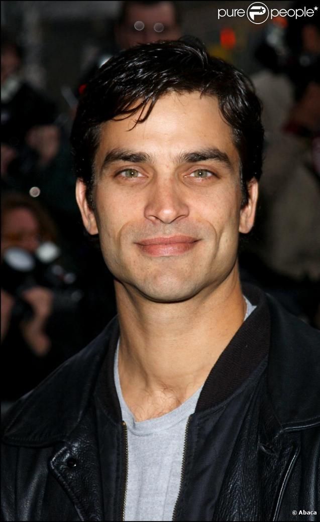 Johnathon Schaech