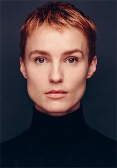 Amanda Collin