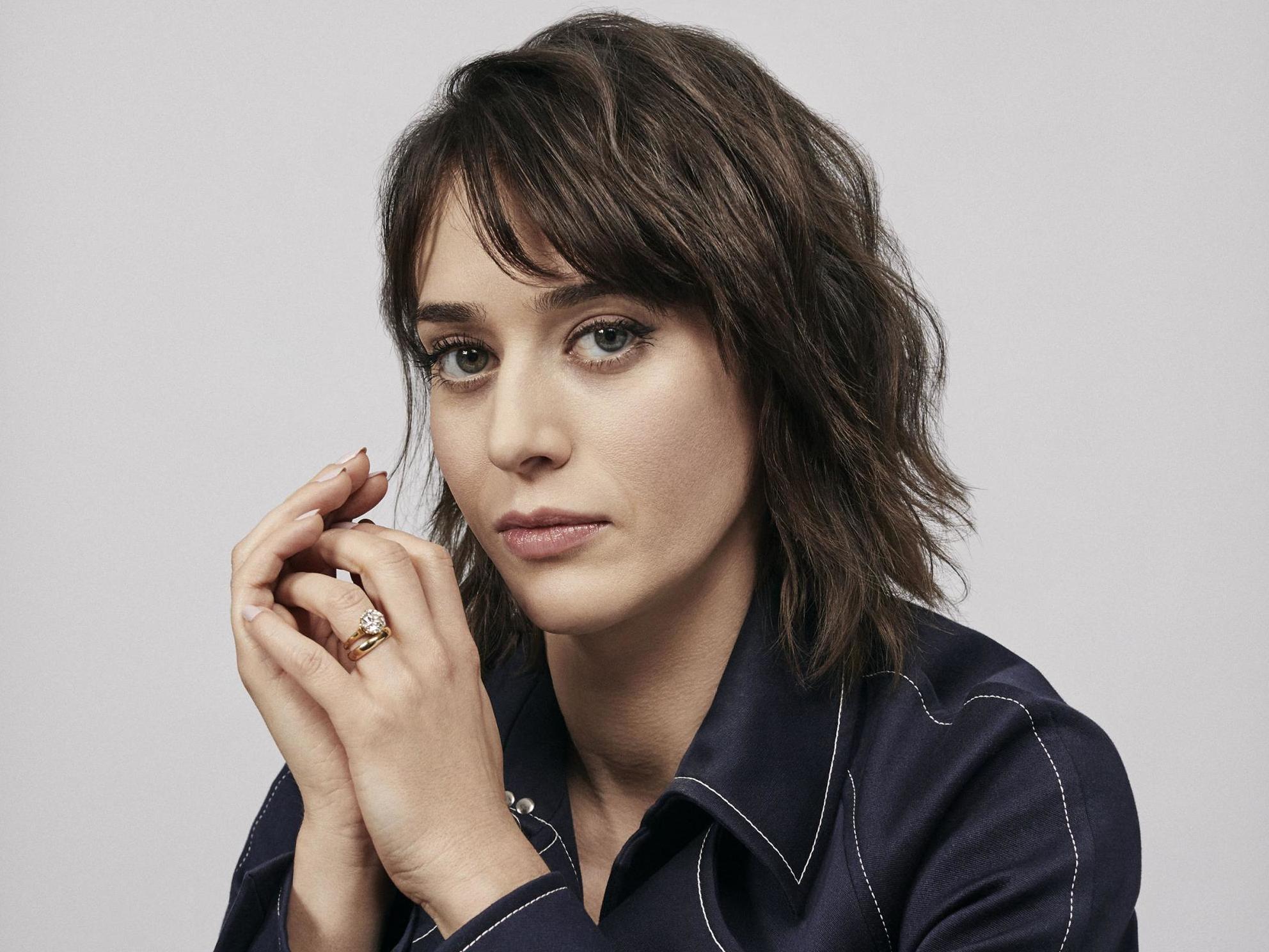 Lizzy Caplan