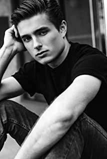 Gino Anania